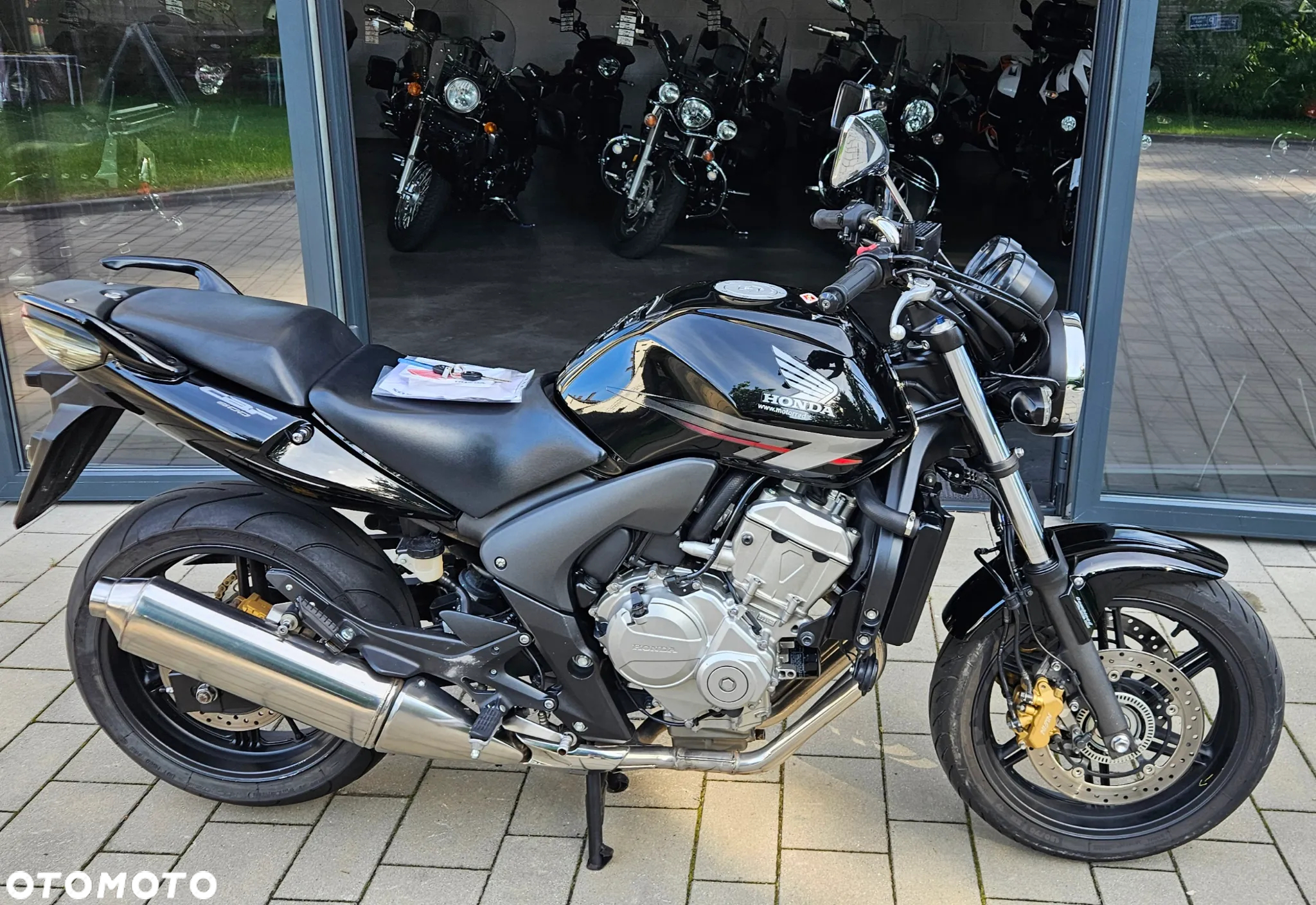 Honda CBF - 3