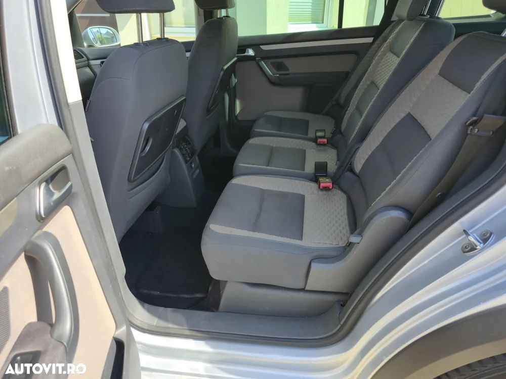 Volkswagen Touran 2.0 TDI DPF Cross - 7