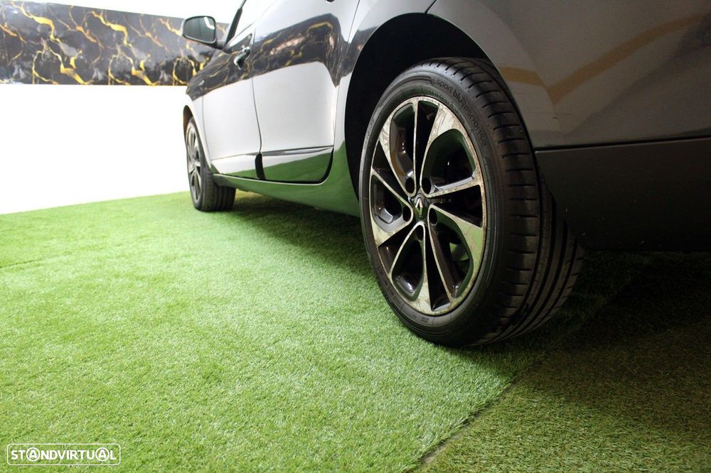 Renault Mégane 1.5 Blue dCi Bose Edition EDC - 50