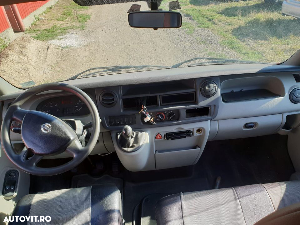 Dezmembrez Nissan Interstar motor 3.0dci 100kw 136cp ZD3a cutie de viteze 6+1 injector caseta de direcție chit schimbare volan usa culisanta dezmembrări piese Opel movano Renault Master - 6