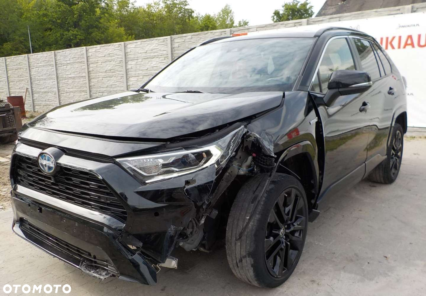 Toyota RAV4 - 8