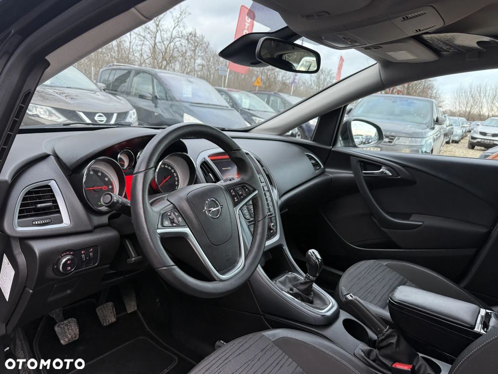 Opel Astra 1.4 T Cosmo - 5