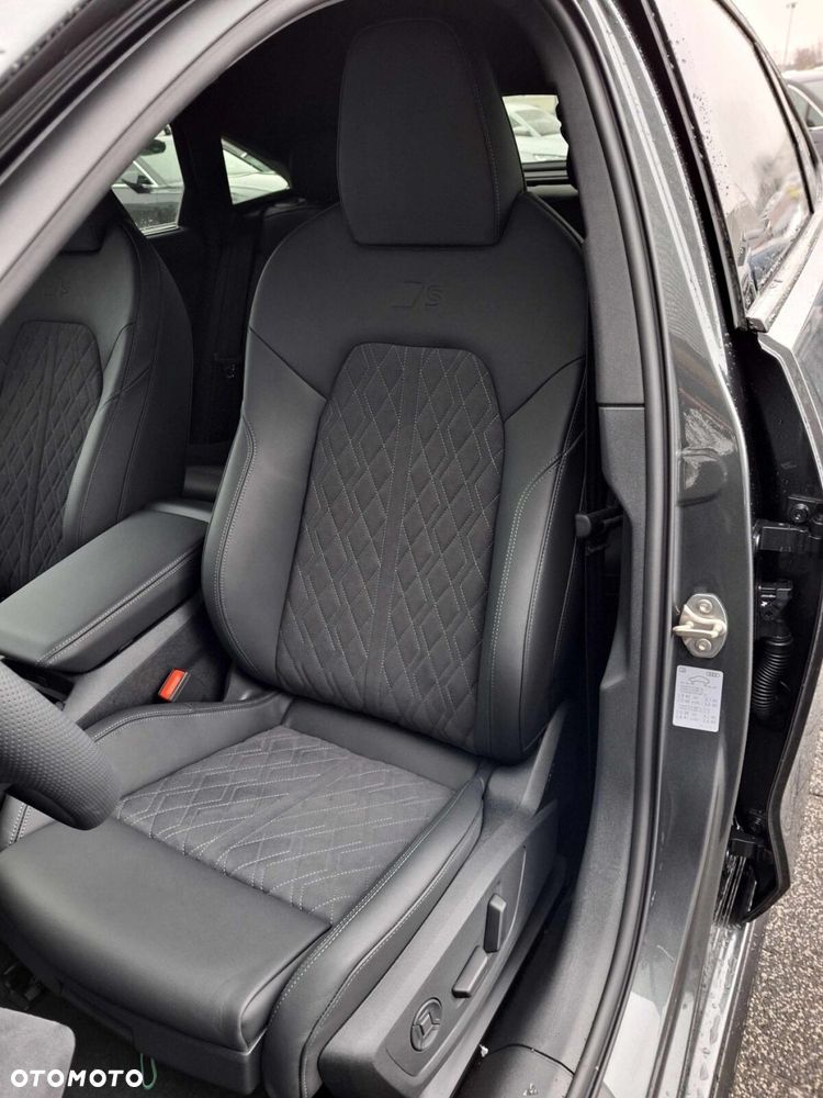 Audi A5 Limousine - 12