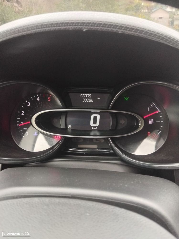 Renault Clio 1.5 dCi Zen - 13