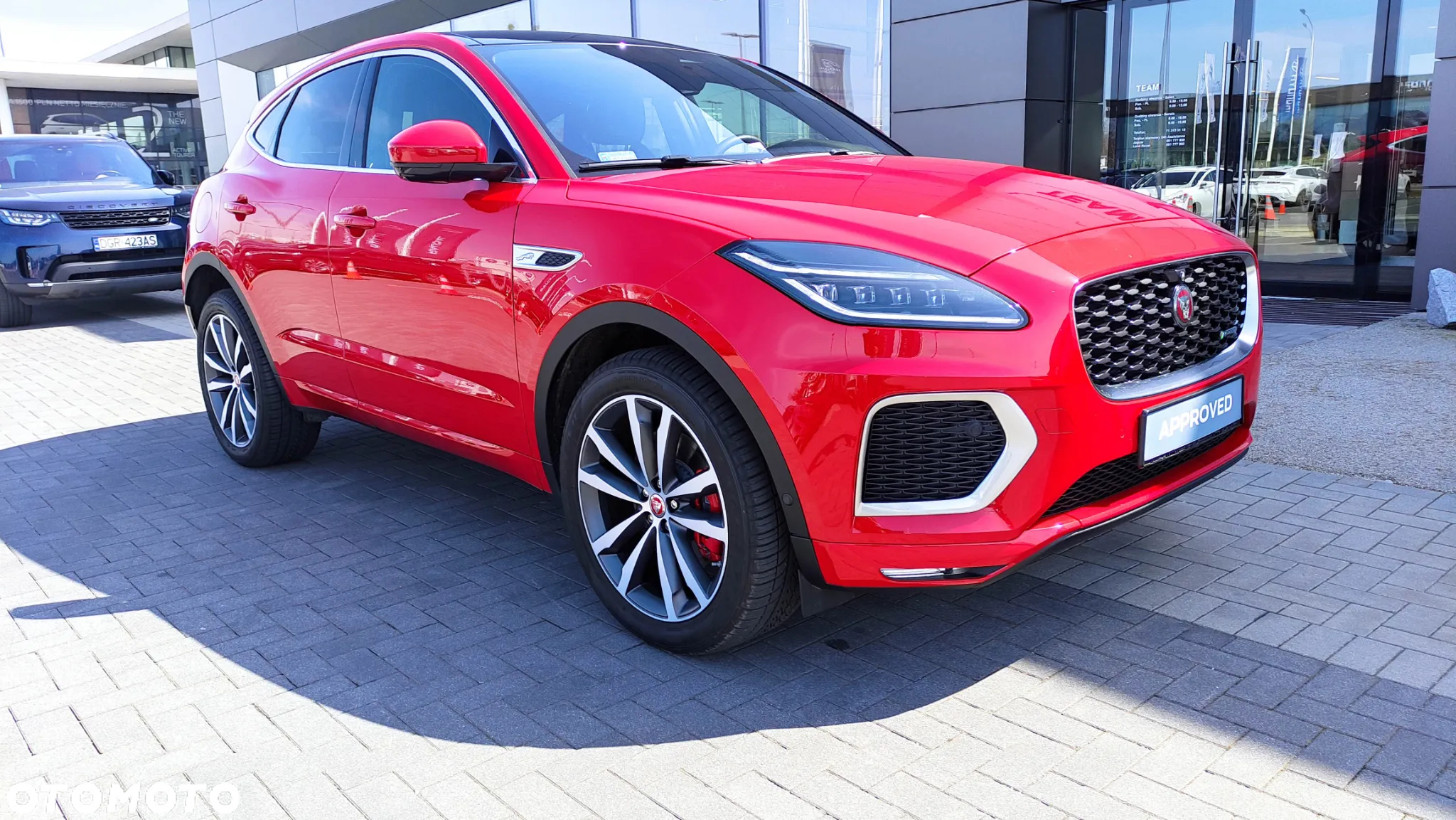 Jaguar E-Pace 2.0 i4D AWD R-Dynamic SE - 8