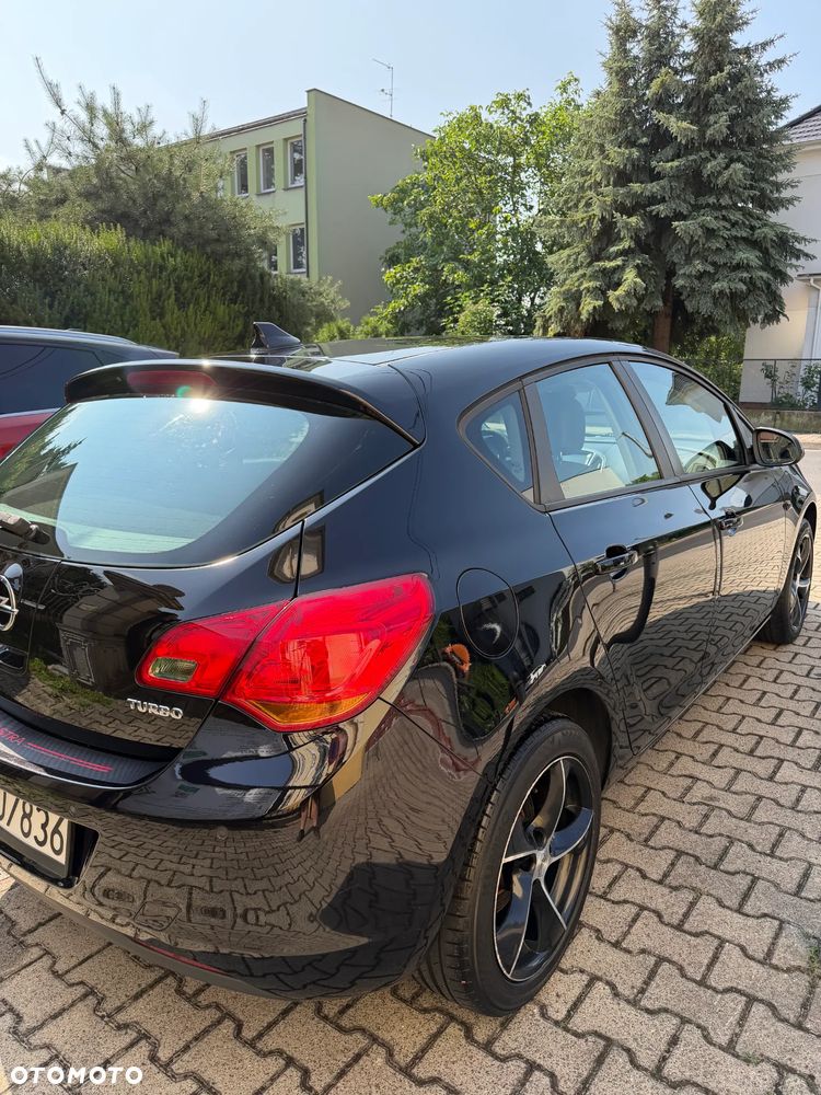 Opel Astra 1.4 T Enjoy - 6