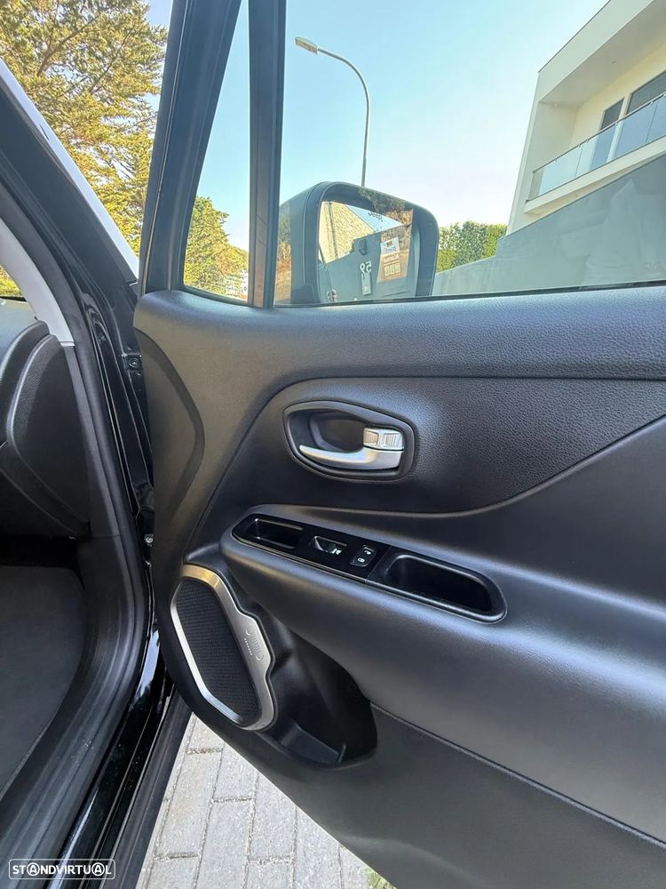 Jeep Renegade 1.3 T Limited DCT - 16