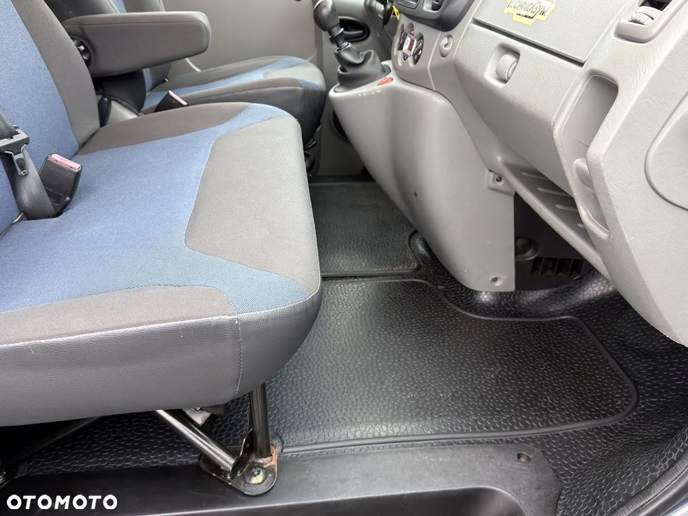 Renault TRAFIC LONG L2 - 9