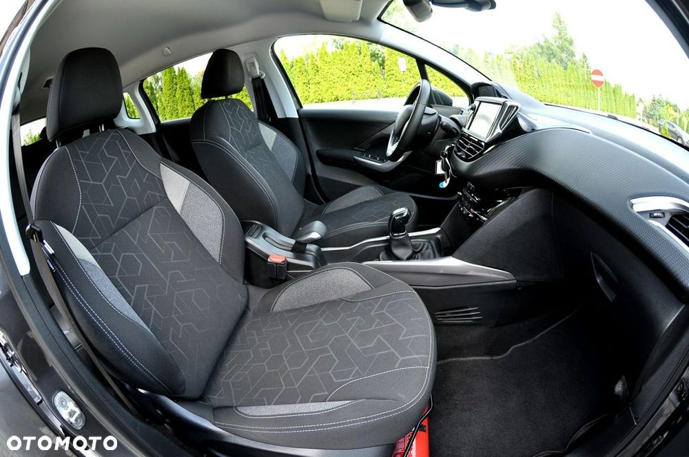 Peugeot 2008 1.2 Pure Tech GPF Crossway S&S - 20