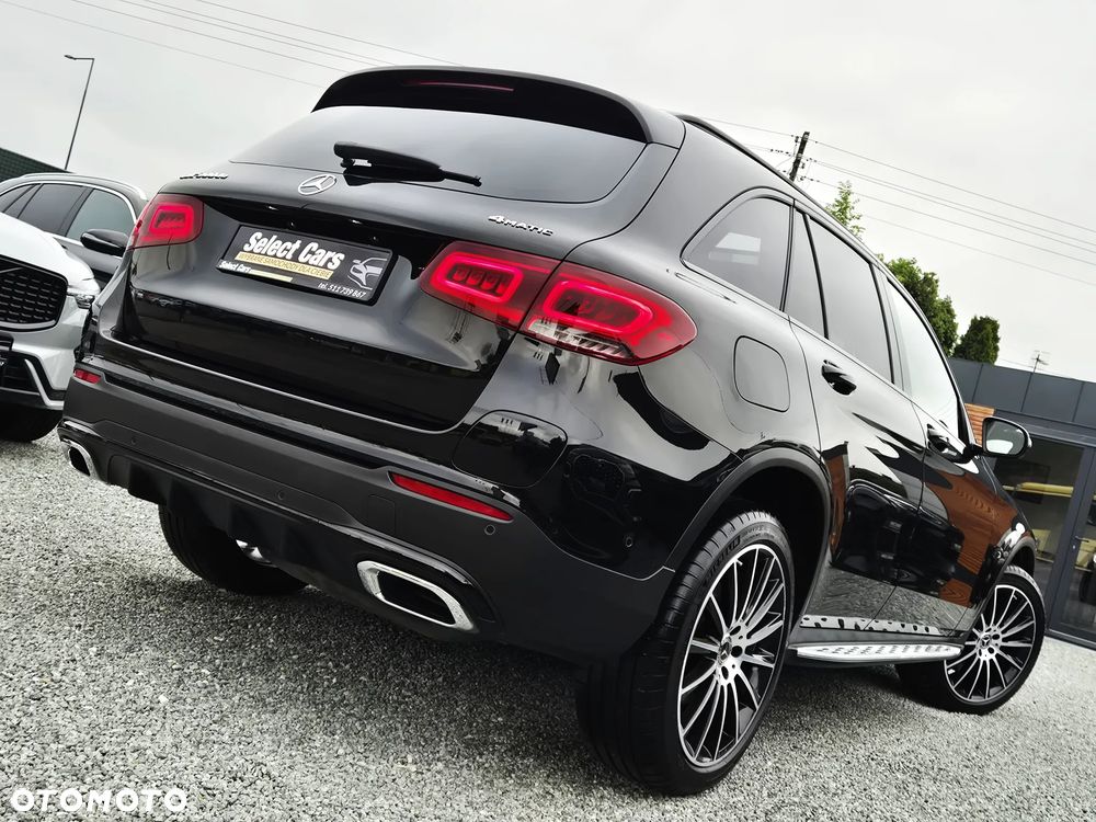 Mercedes-Benz GLC - 35