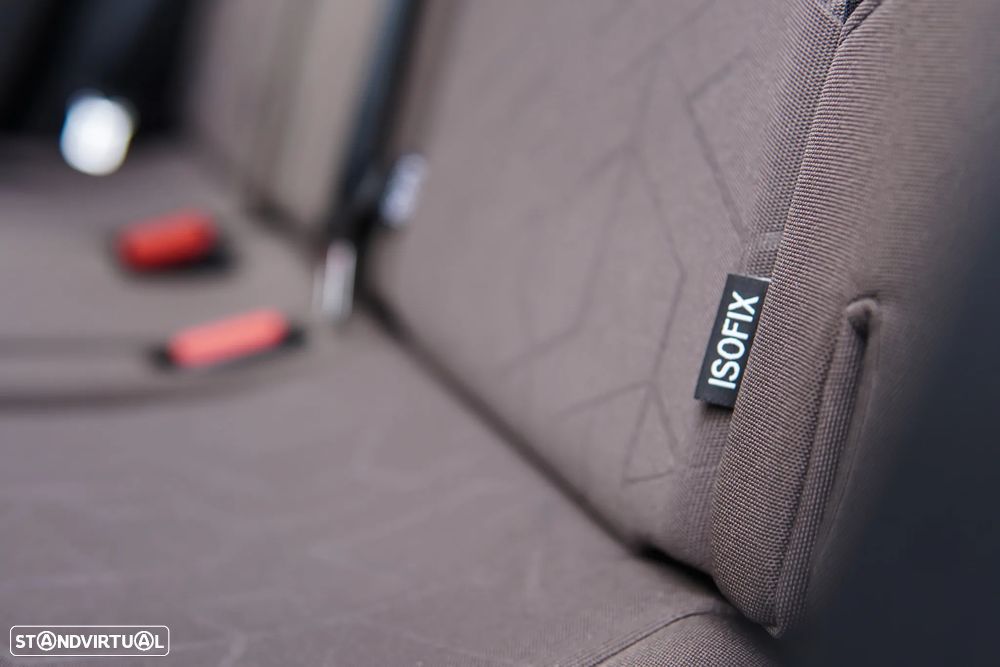 Peugeot 2008 1.2 PureTech Style - 38