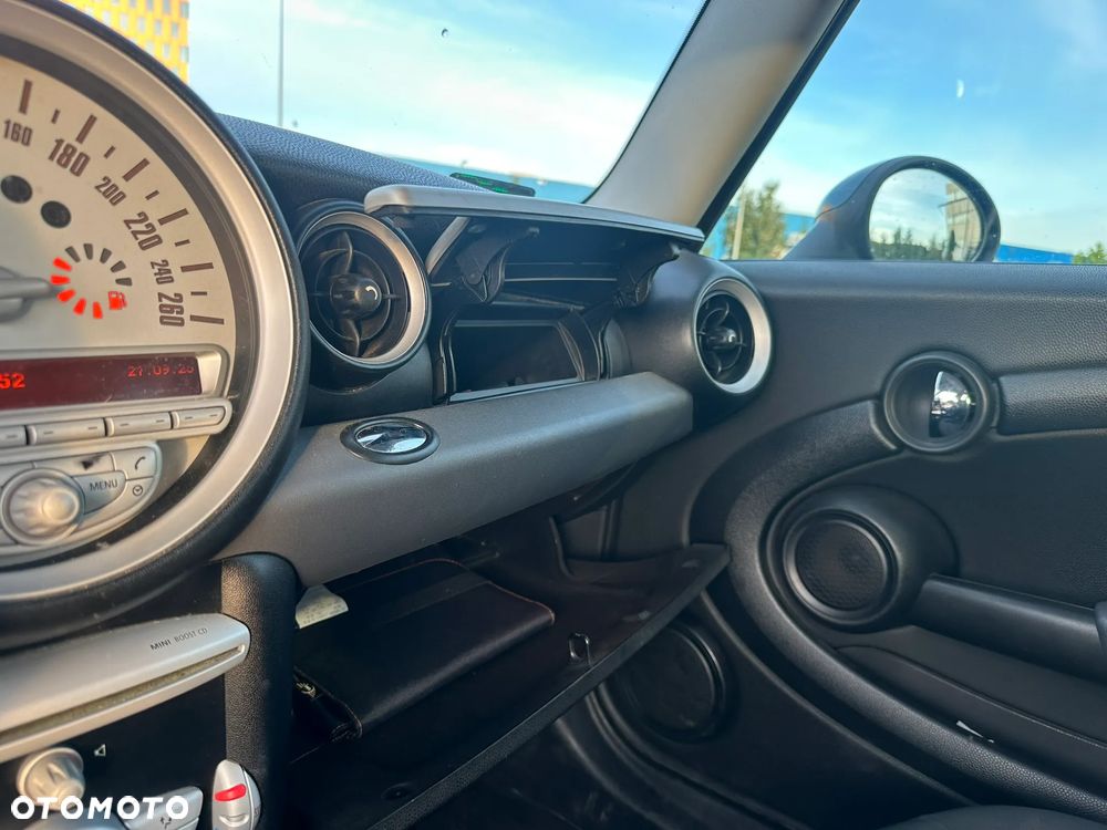 MINI Clubman Cooper D - 22