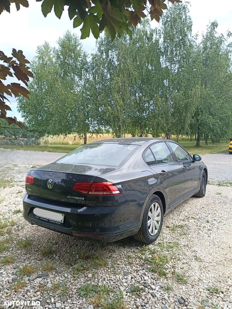 Volkswagen Passat - 2