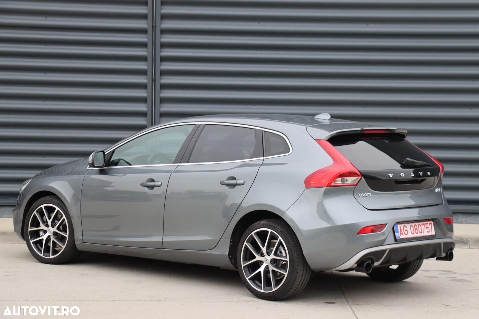 Volvo V40 D3 Geartronic RDesign - 6