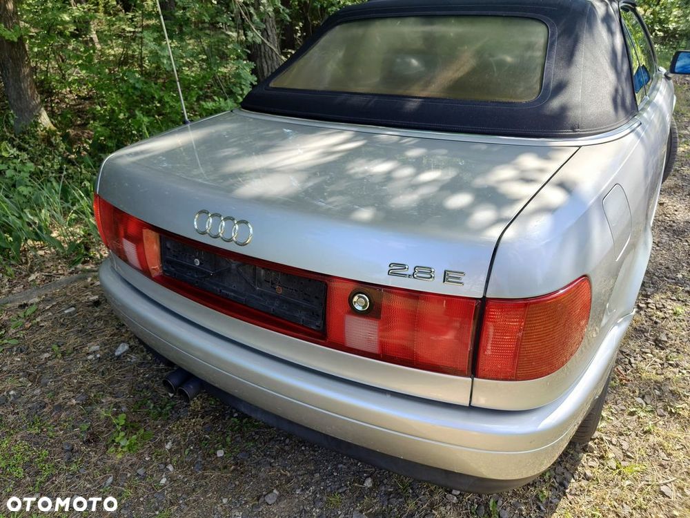 Audi 80 2.8 E - 16