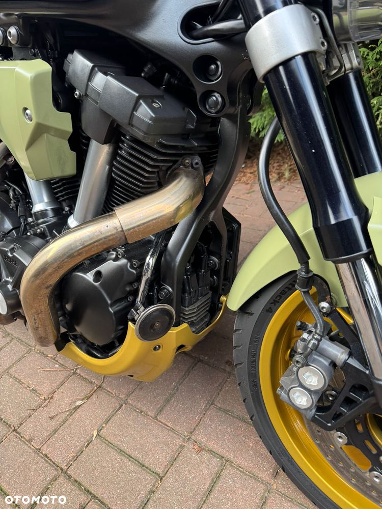 Yamaha MT - 6