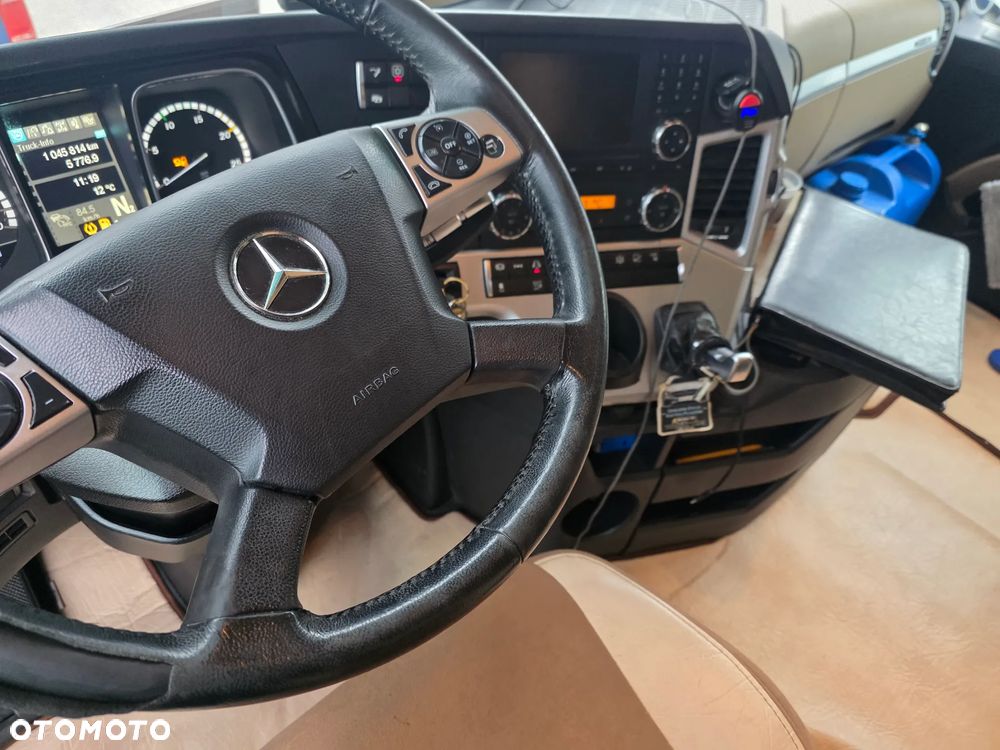 Mercedes-Benz Actros 1852 - 7
