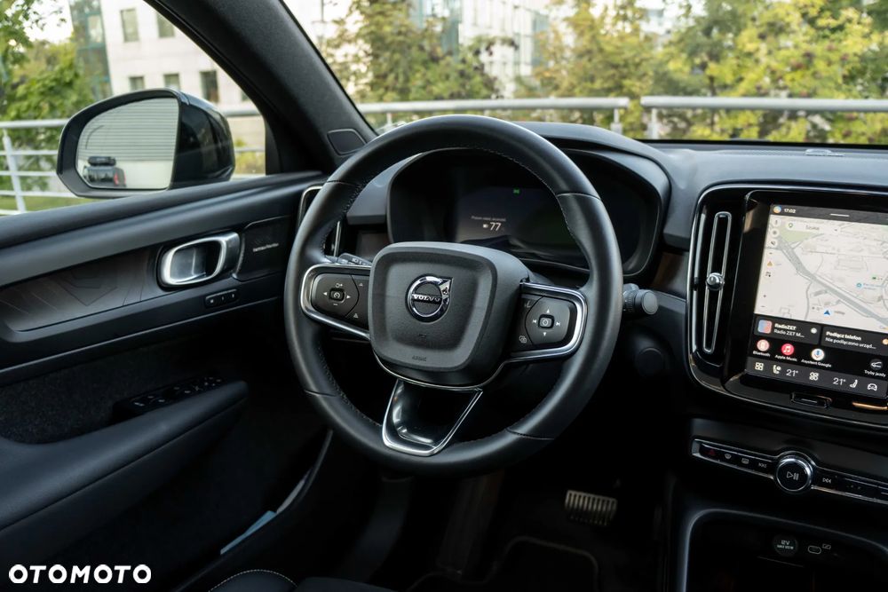 Volvo C40 Recharge Twin AWD Plus - 22