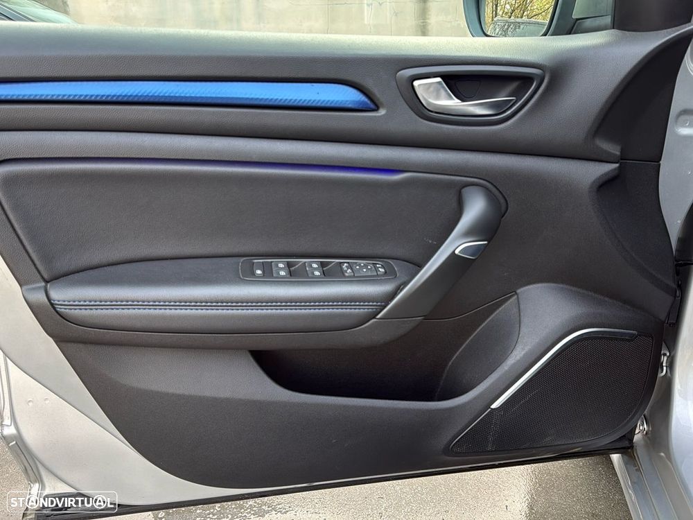 Renault Mégane Sport Tourer 1.3 TCe GT Line - 24