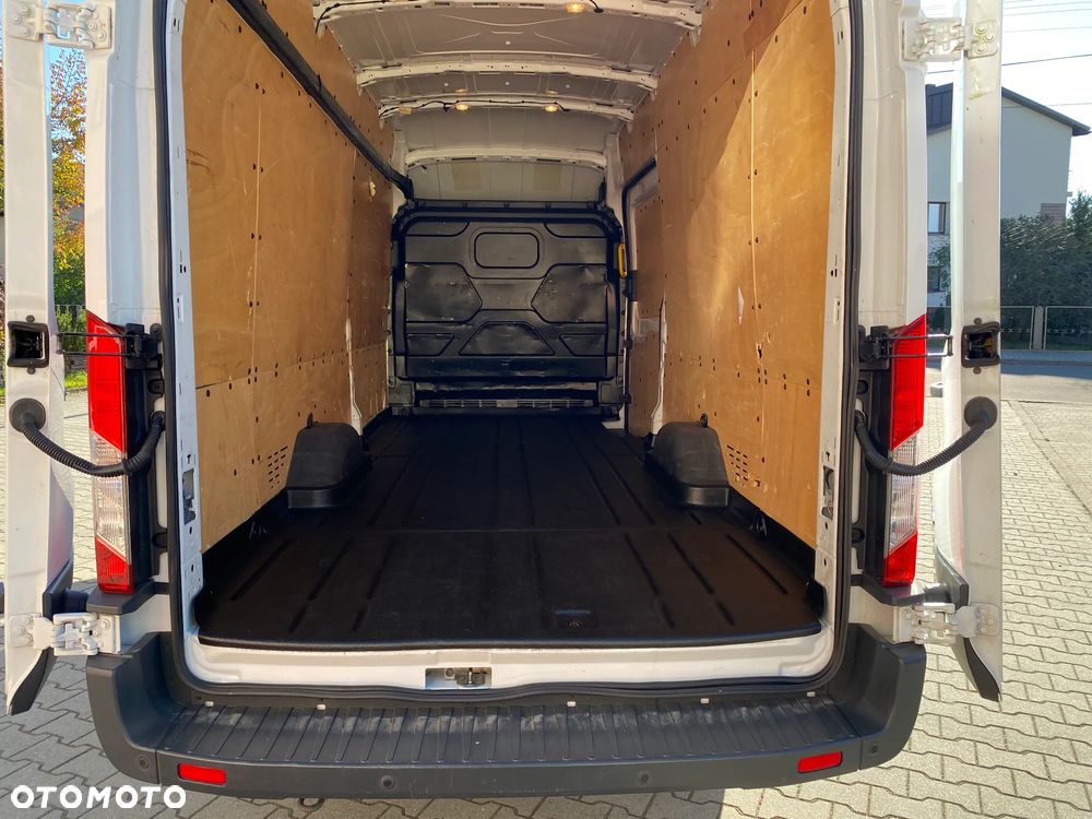 Ford Transit L4 350 MAXI Jumbo 2.0 130KM Mały Przebieg - 26