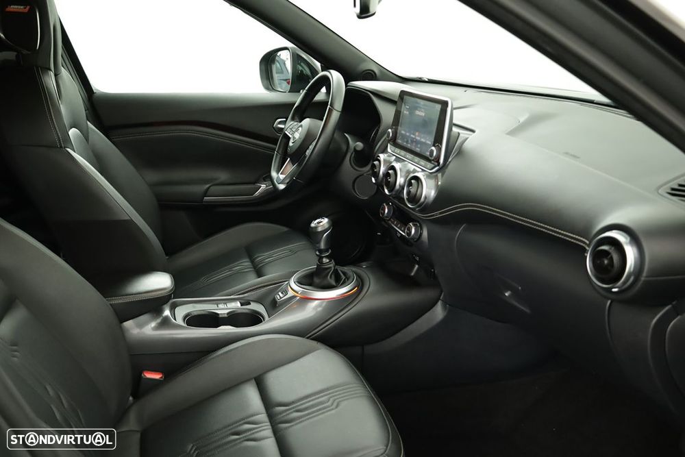 Nissan Juke 1.0 DIG-T Tekna - 21