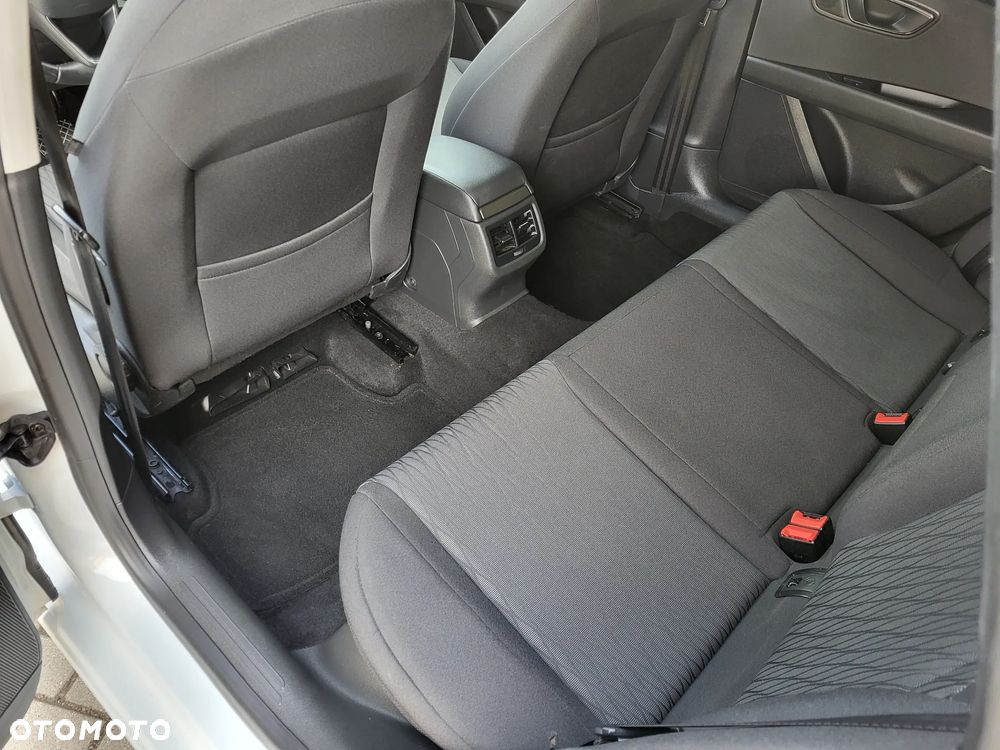 Seat Leon 2.0 TDI DPF Start&Stop DSG XCELLENCE - 19