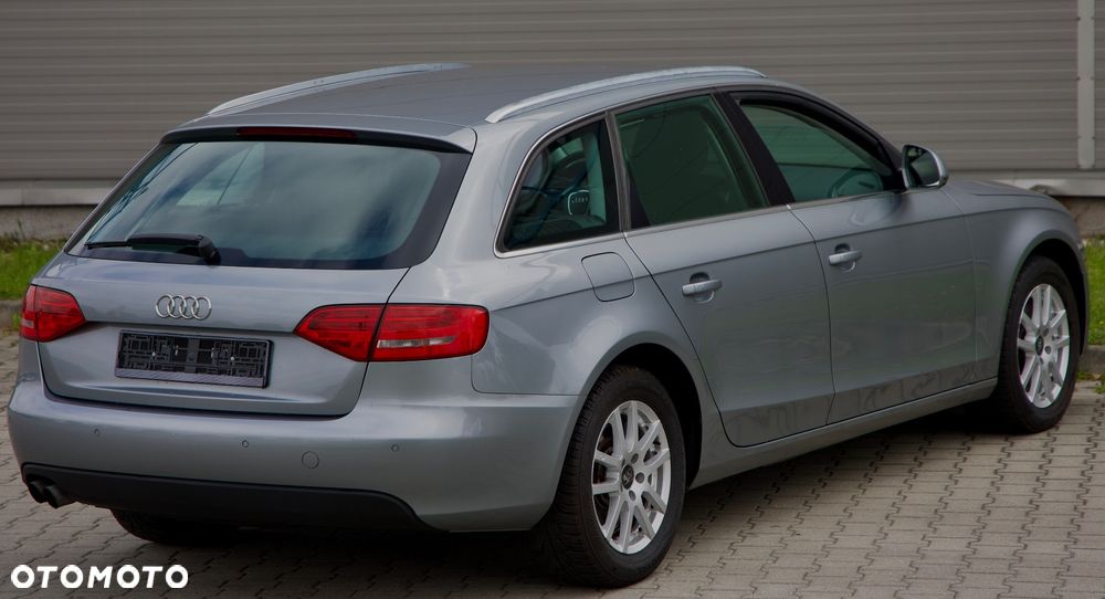 Audi A4 Avant 1.8 TFSI Attraction - 31
