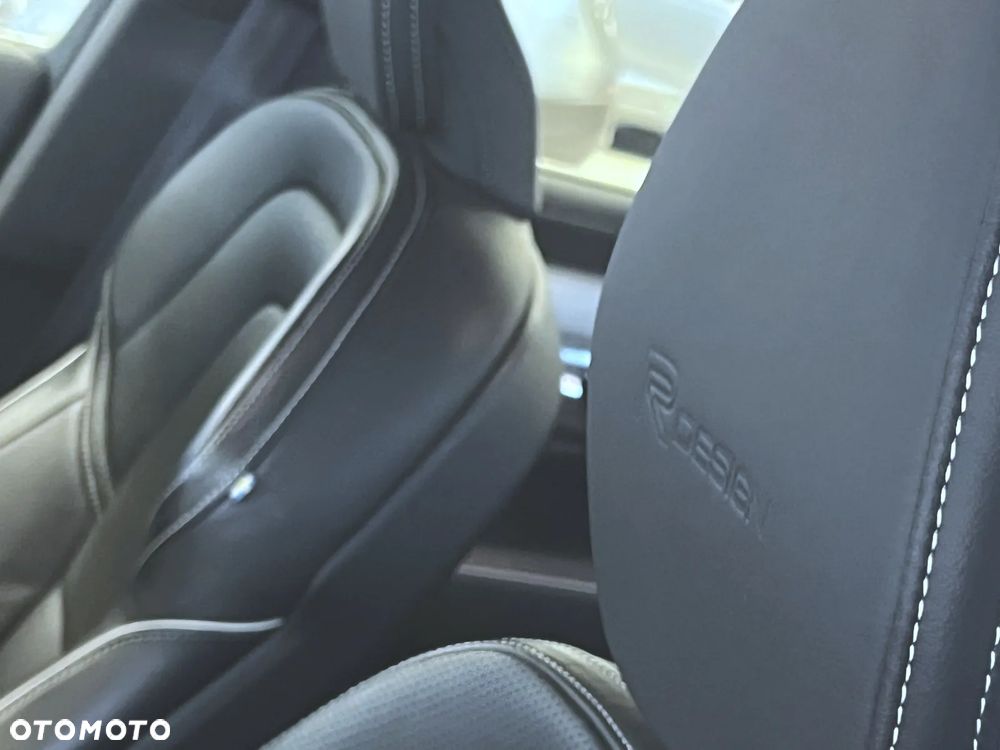Volvo V90 - 17