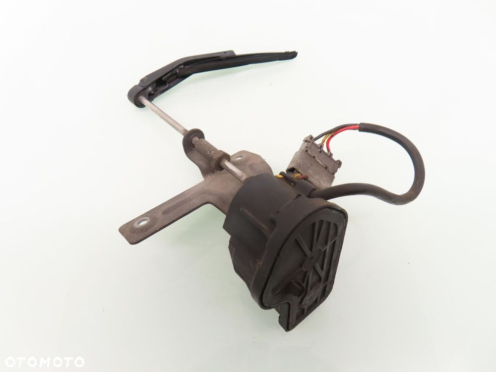 SPRYSKIWACZ LAMPY PRAWY SAAB 900 II 0390206914 - 5