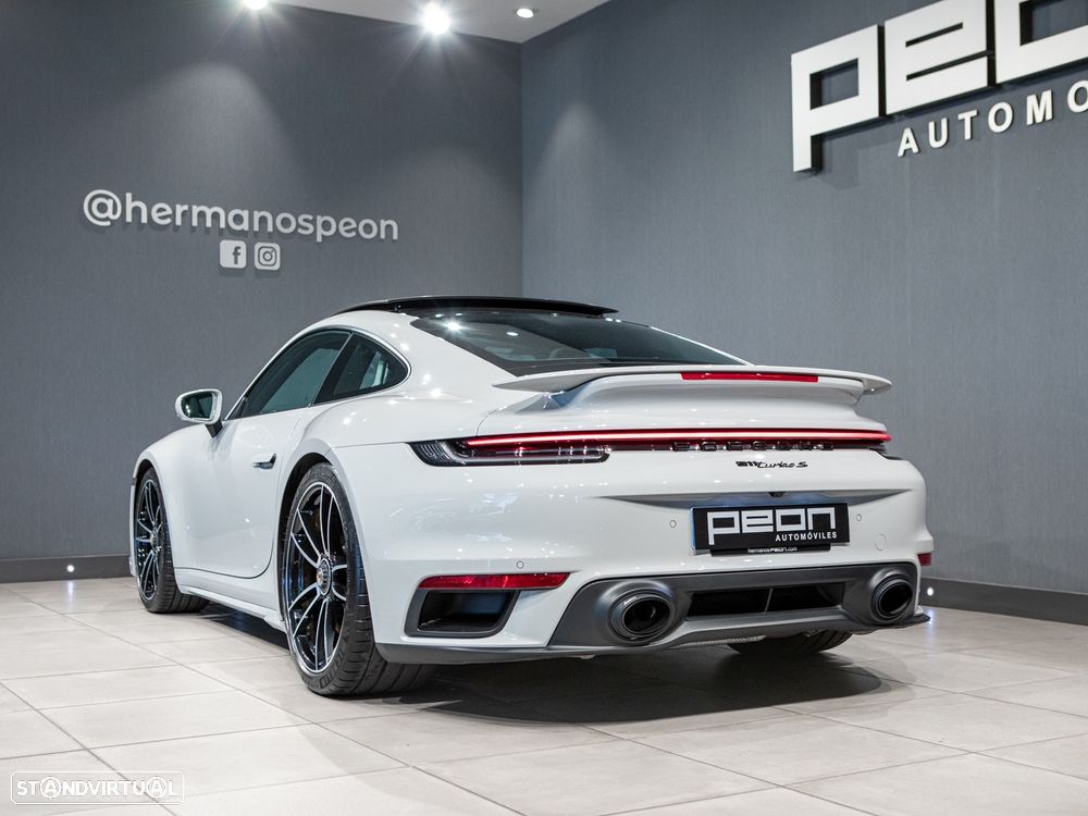 Porsche 911 (992) Turbo S PDK - 18