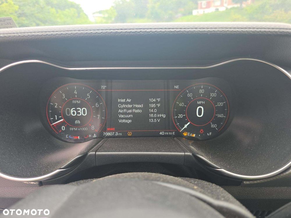 Ford Mustang 5.0 V8 GT - 6