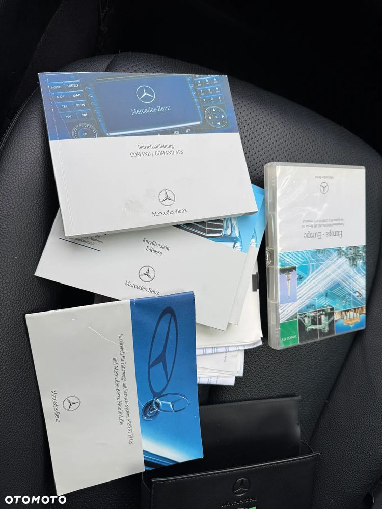 Mercedes-Benz Klasa E - 19