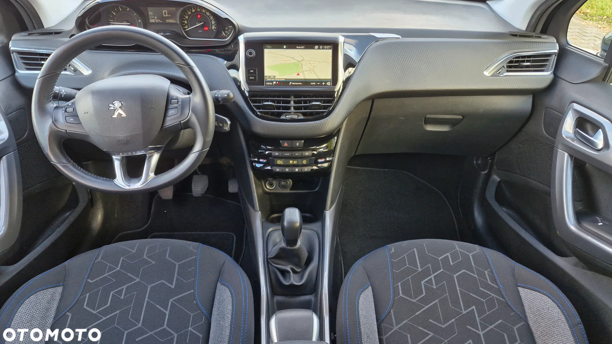 Peugeot 2008 - 13