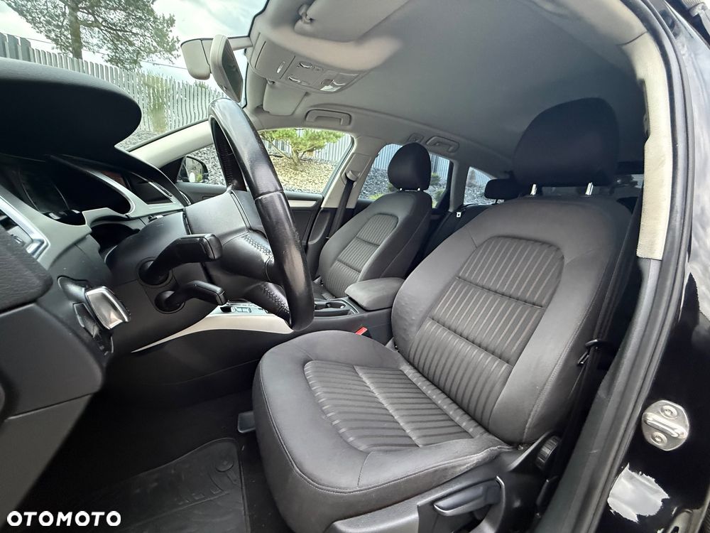 Audi A4 Avant 2.0 TDI Multitronic - 28