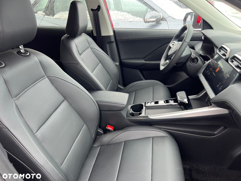 MG ZS Hybrid+ - 32