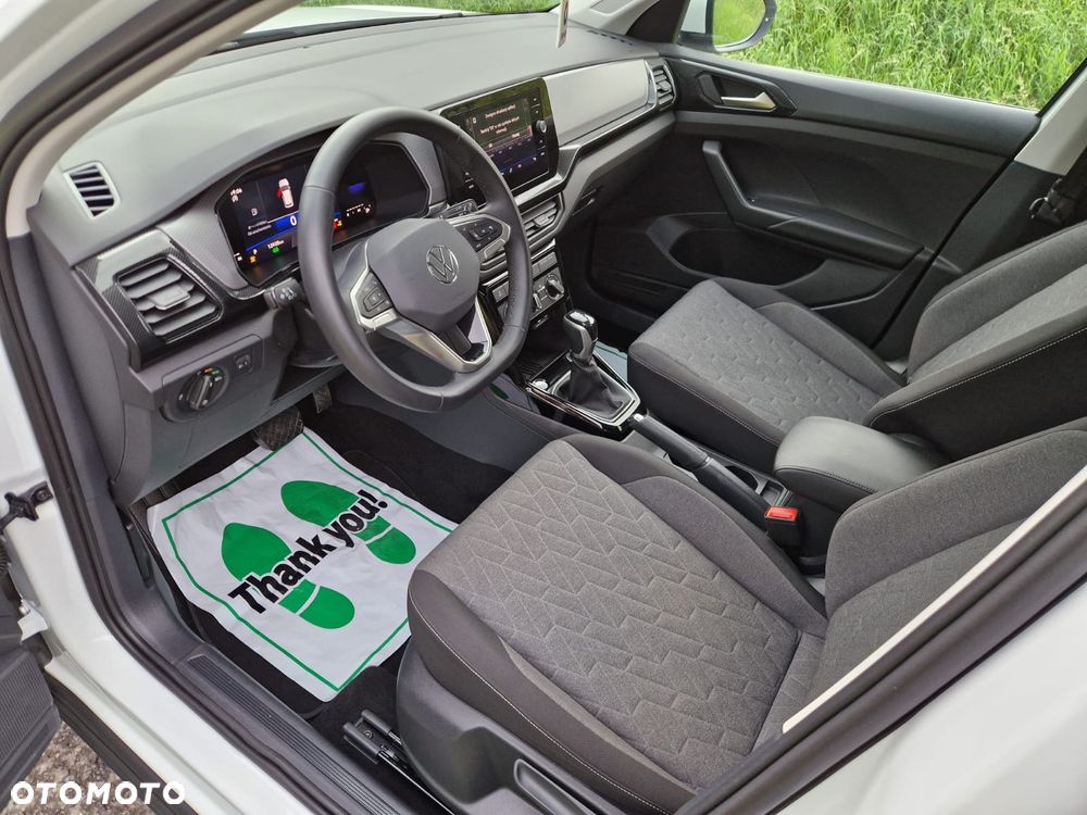 Volkswagen T-Cross - 10