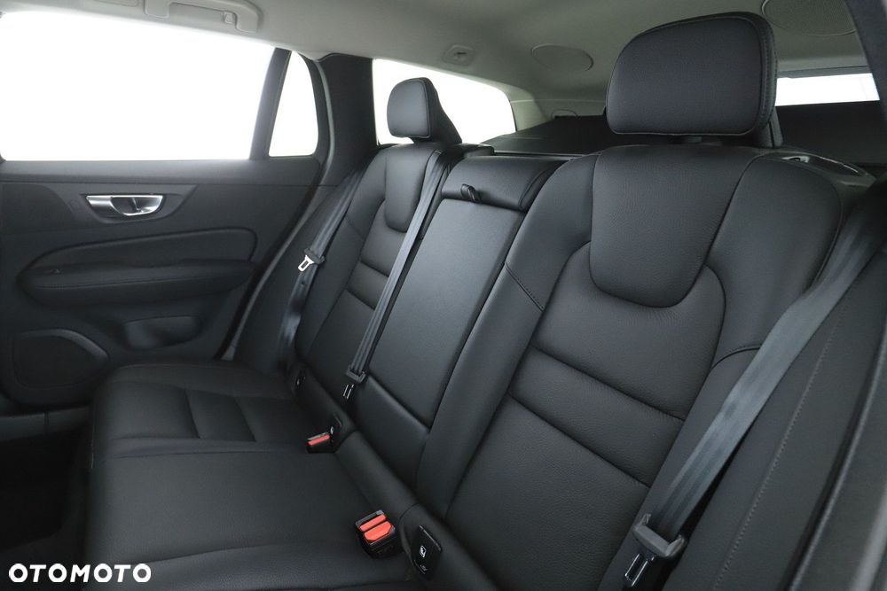 Volvo V60 - 25