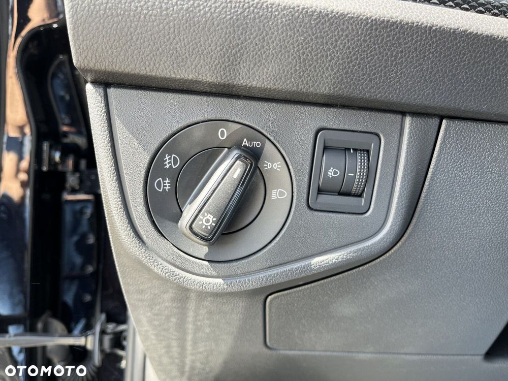 Volkswagen Polo 1.0 TSI Style - 28