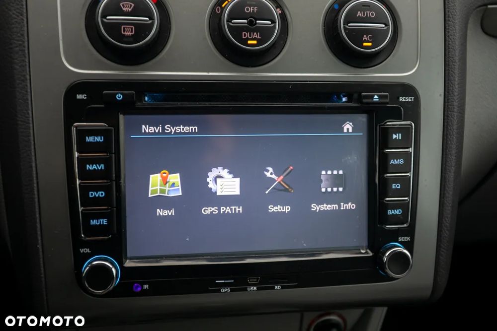 Volkswagen Touran 1.4 TSI Comfortline - 27