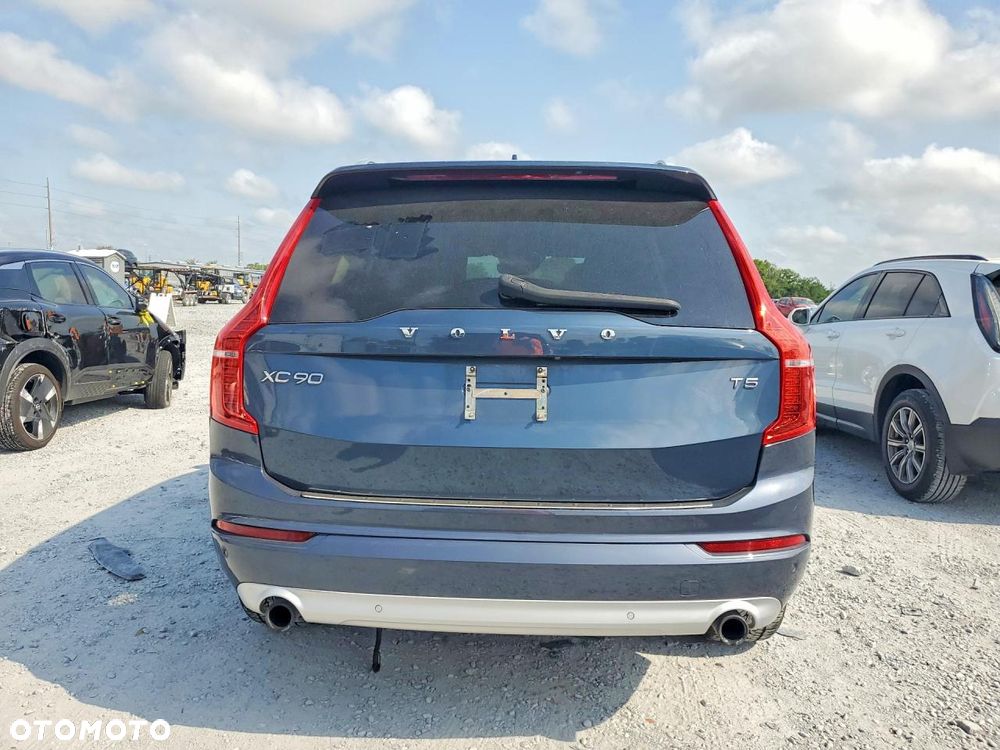 Volvo XC 90 T5 AWD Momentum 7os - 6
