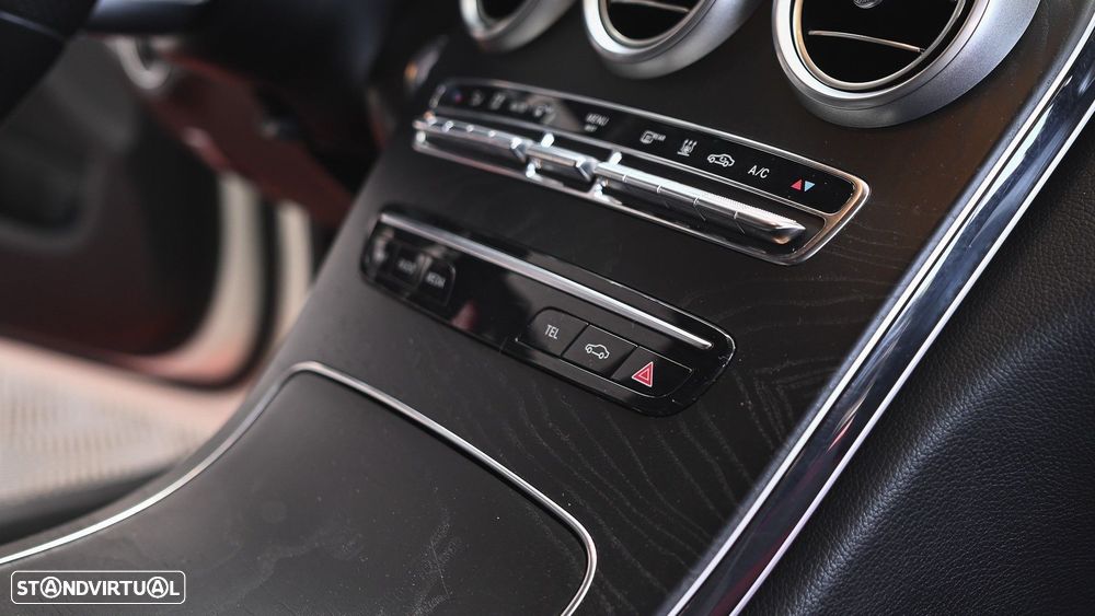 Mercedes-Benz C 300 de T 9G-TRONIC AMG Line - 42