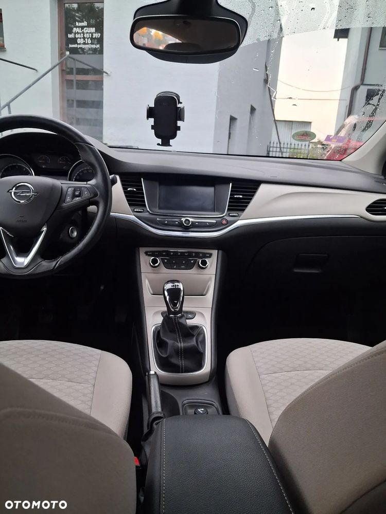 Opel Astra - 13