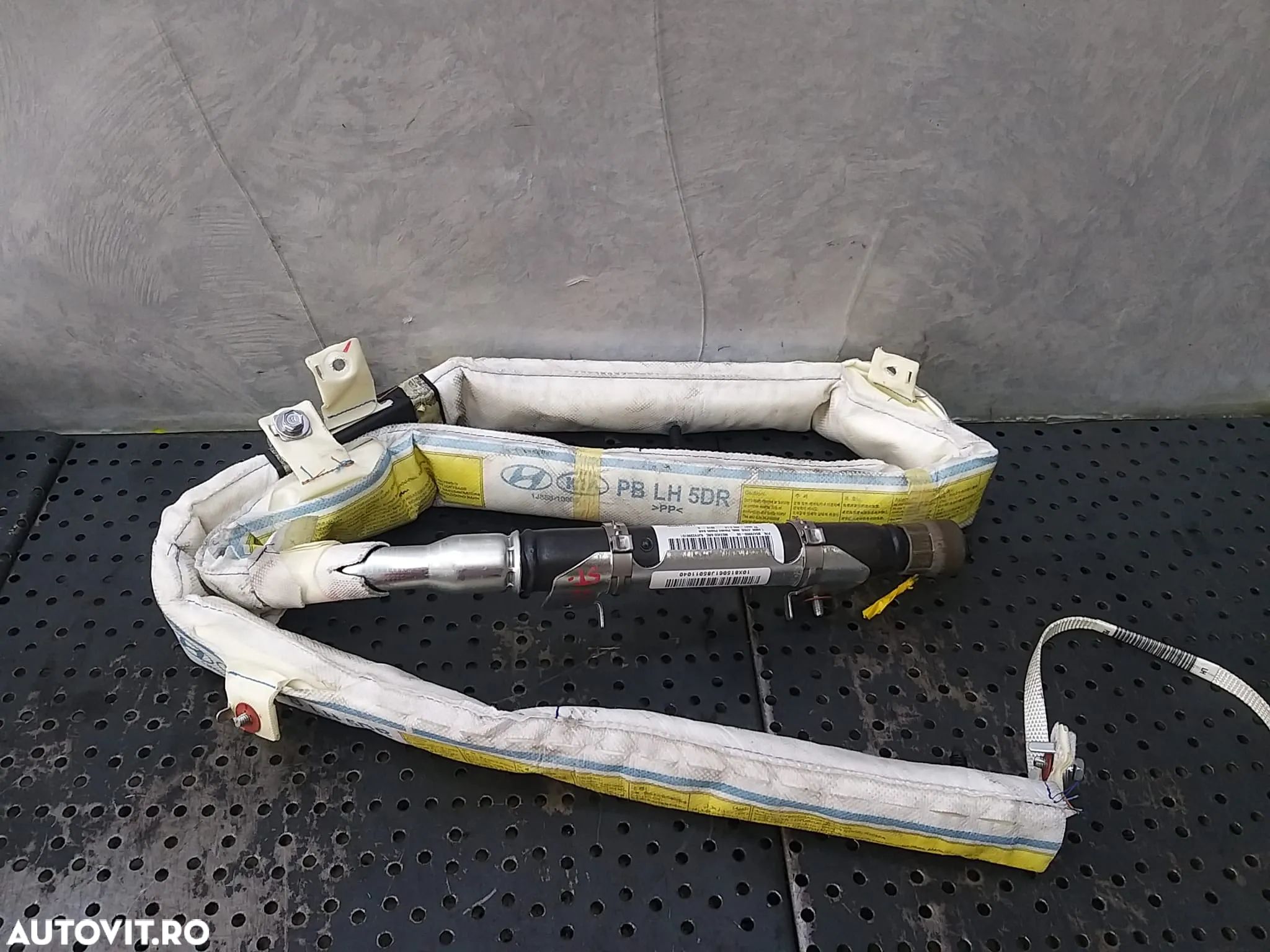 Airbag cortina stanga hyundai i20 850101j000 1j85010000 - 1