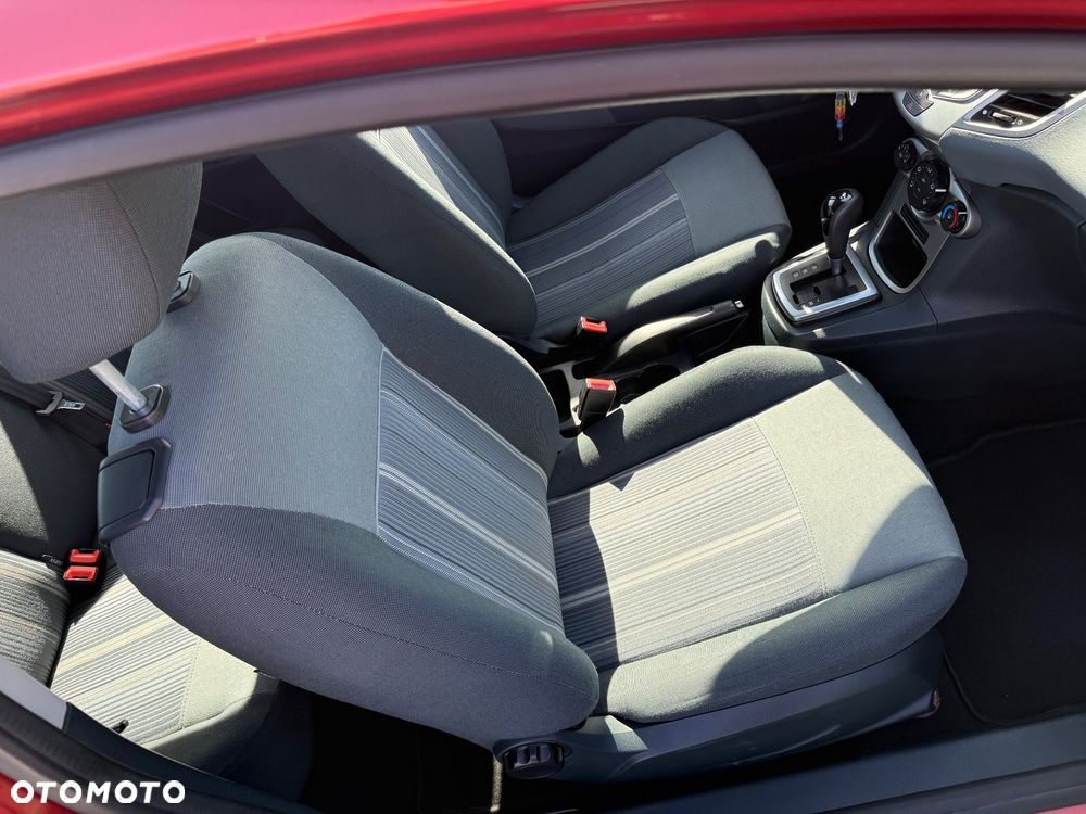 Ford Fiesta 1.4 Autom Ghia - 10