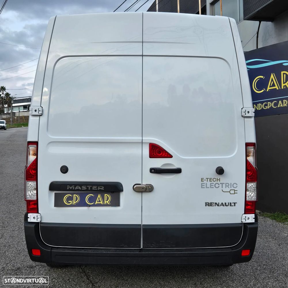 Renault Master E-Tech - 3