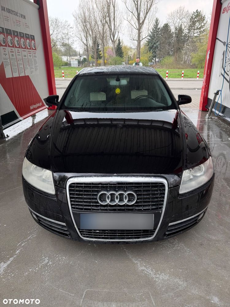 Audi A6 Limousine 2.4 - 4