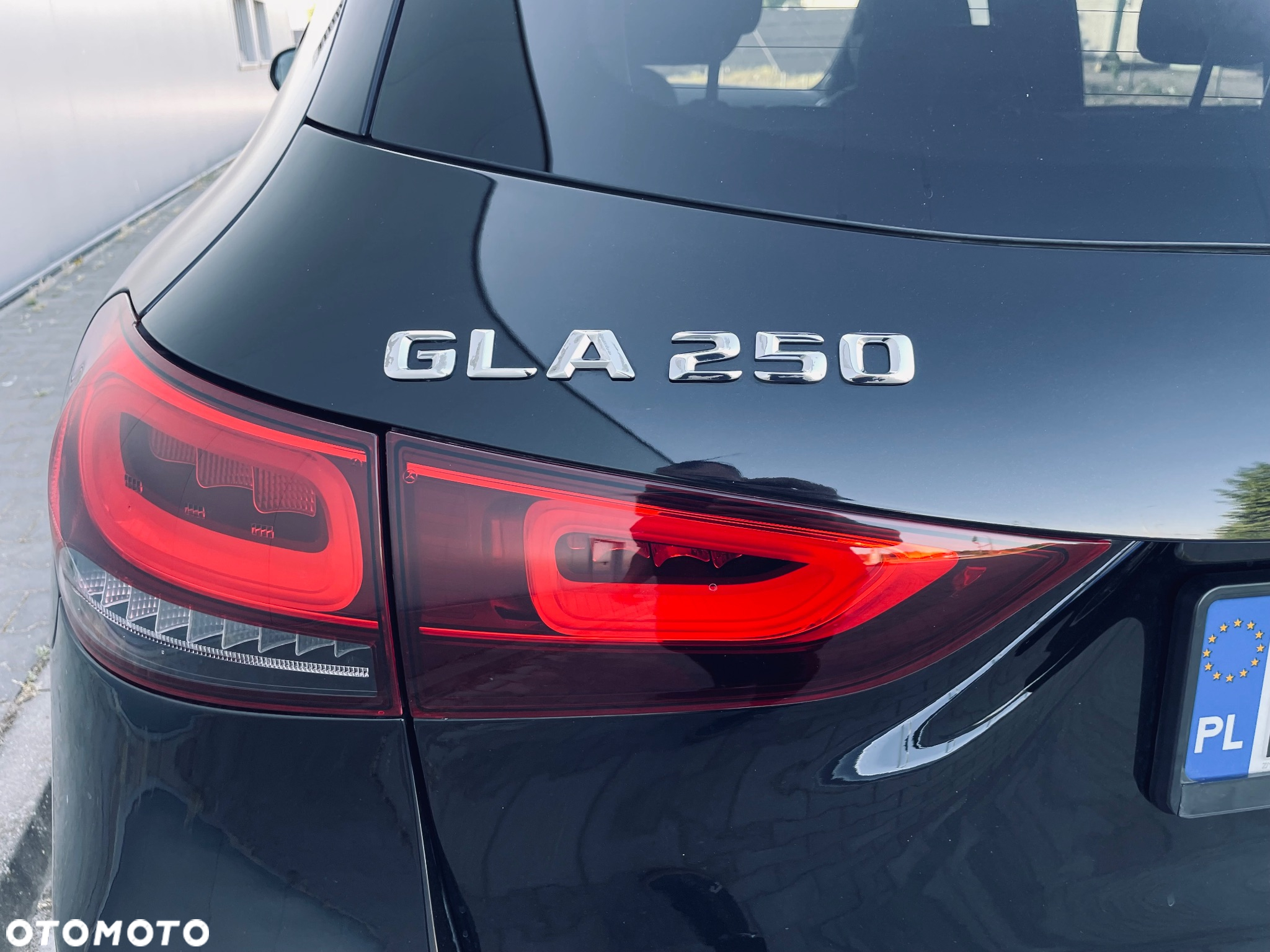 Mercedes-Benz GLA 250 8G-DCT AMG Line - 9