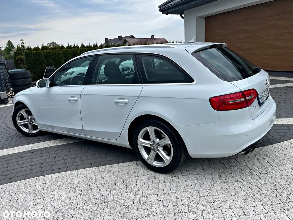 Audi A4 Avant 2.0 TDI DPF multitronic Ambiente - 10