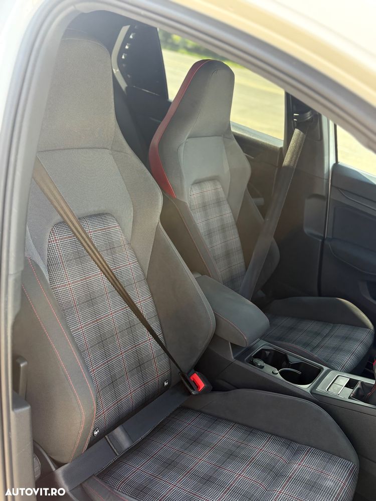 Volkswagen Golf 2.0 TSI GTI Performance - 8