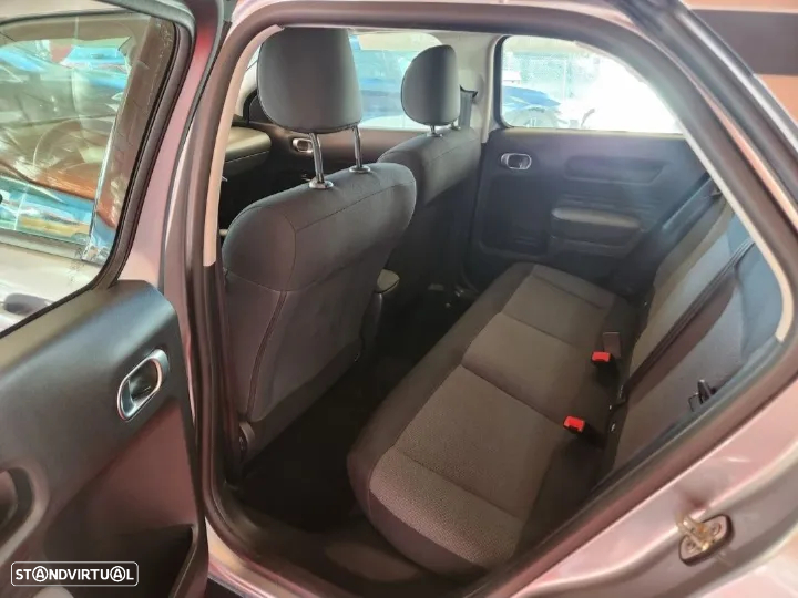 Citroën C4 Cactus 1.5 BlueHDi Feel Business - 24